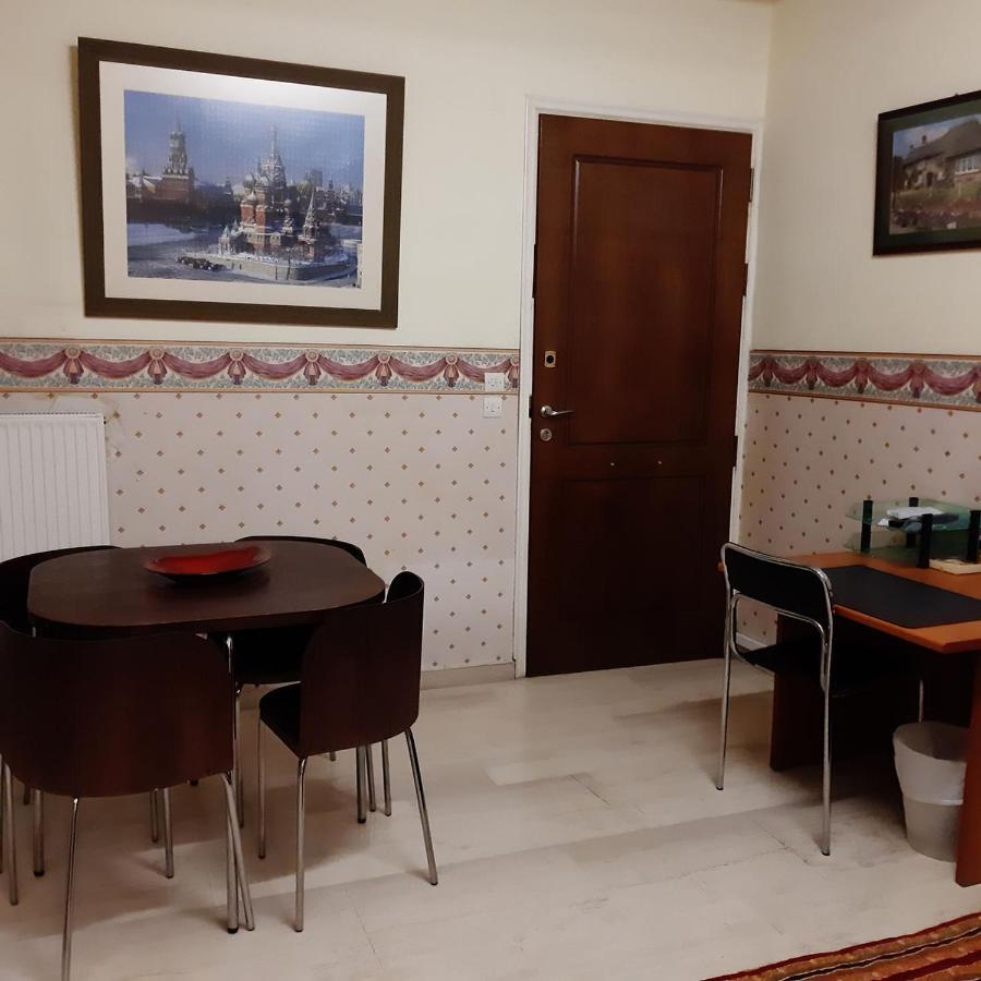 Διαμέρισμα Στο Κέντρο Της Πόλης Tripoli Ngoại thất bức ảnh