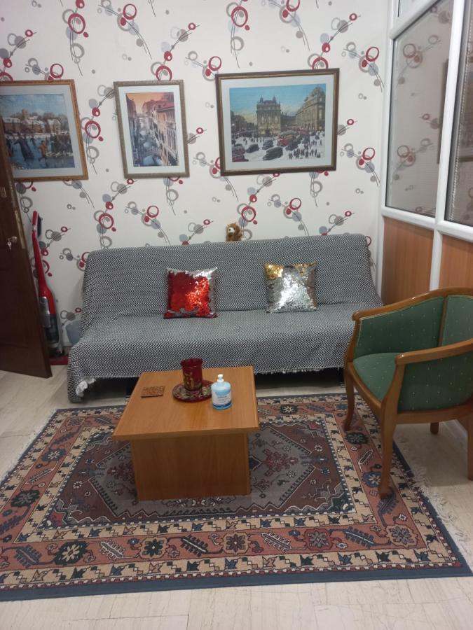 Διαμέρισμα Στο Κέντρο Της Πόλης Tripoli Ngoại thất bức ảnh